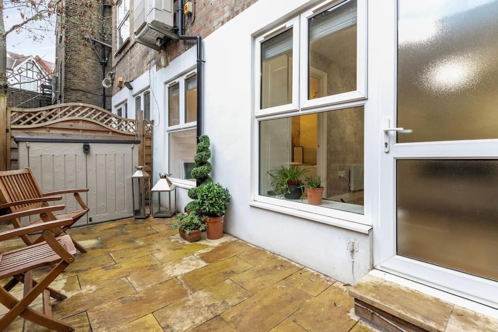 Holiday Home 2Br L 2Ba With Patio-Sleep 6 London Exterior photo